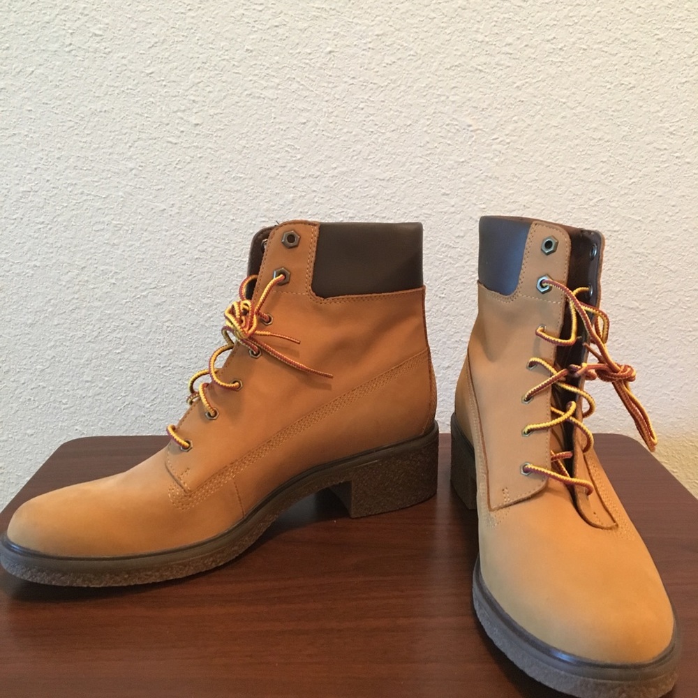 BRAND NEW Timberland boots